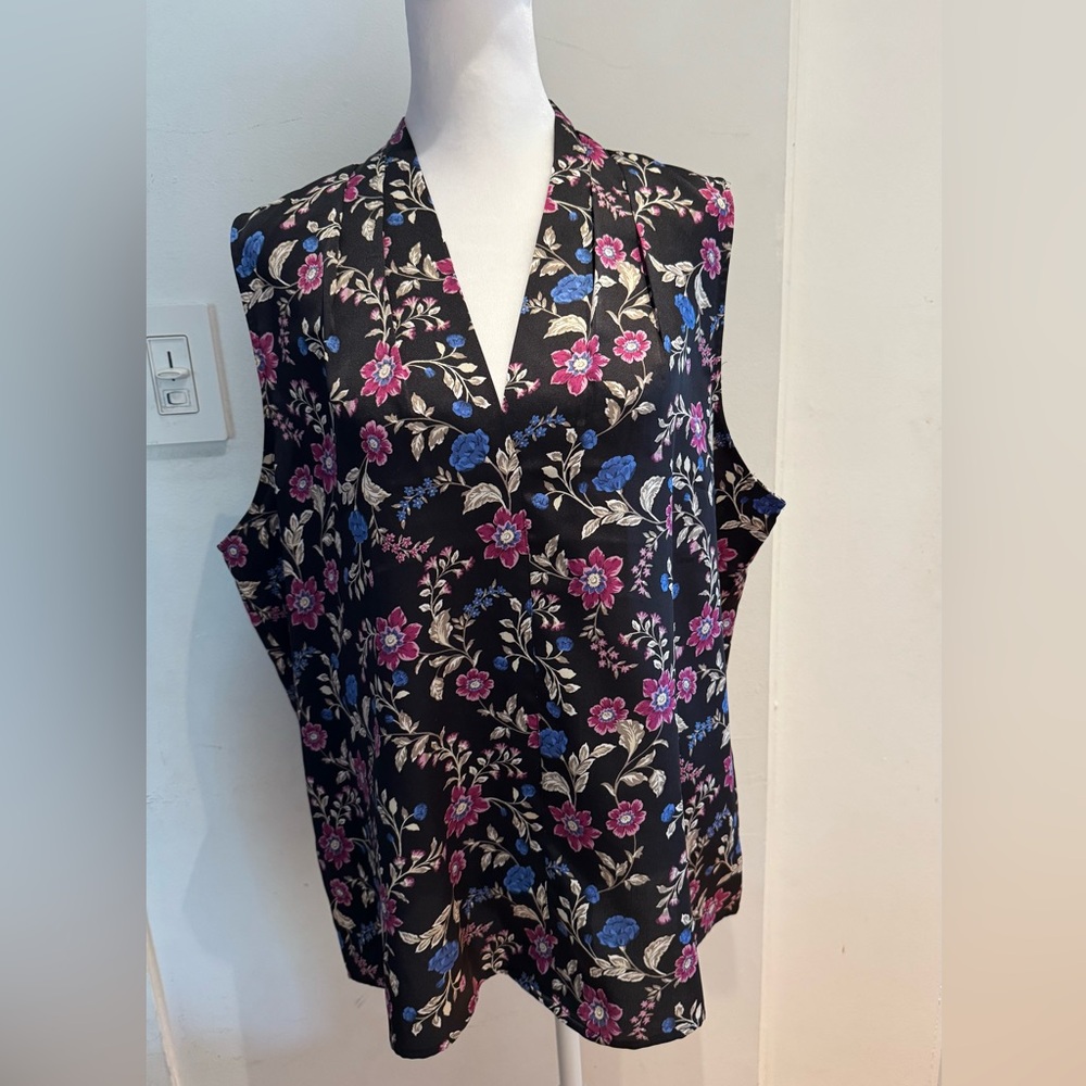 Ann Taylor Factory Black Floral Blouse